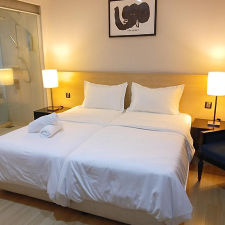 The Straits Suites By Ciconia Malacca Εξωτερικό φωτογραφία