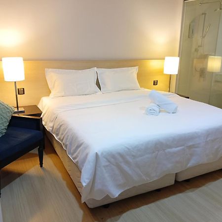 The Straits Suites By Ciconia Malacca Εξωτερικό φωτογραφία