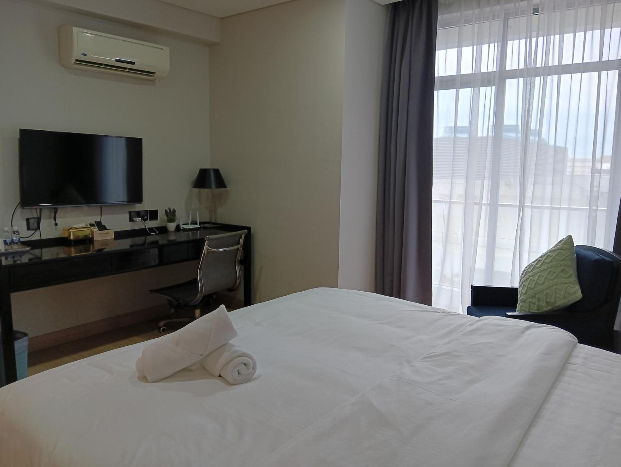 The Straits Suites By Ciconia Malacca Εξωτερικό φωτογραφία