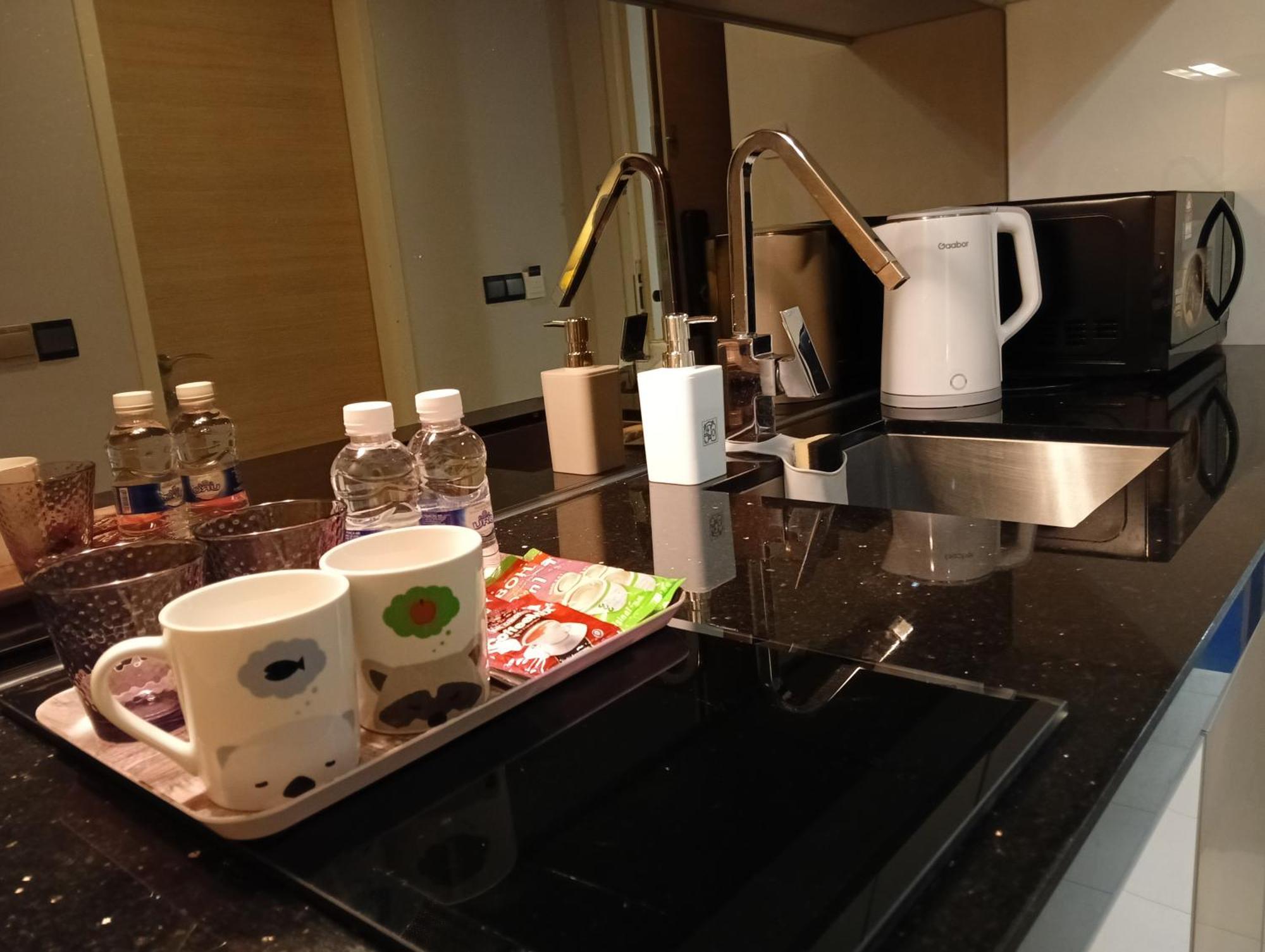 The Straits Suites By Ciconia Malacca Εξωτερικό φωτογραφία