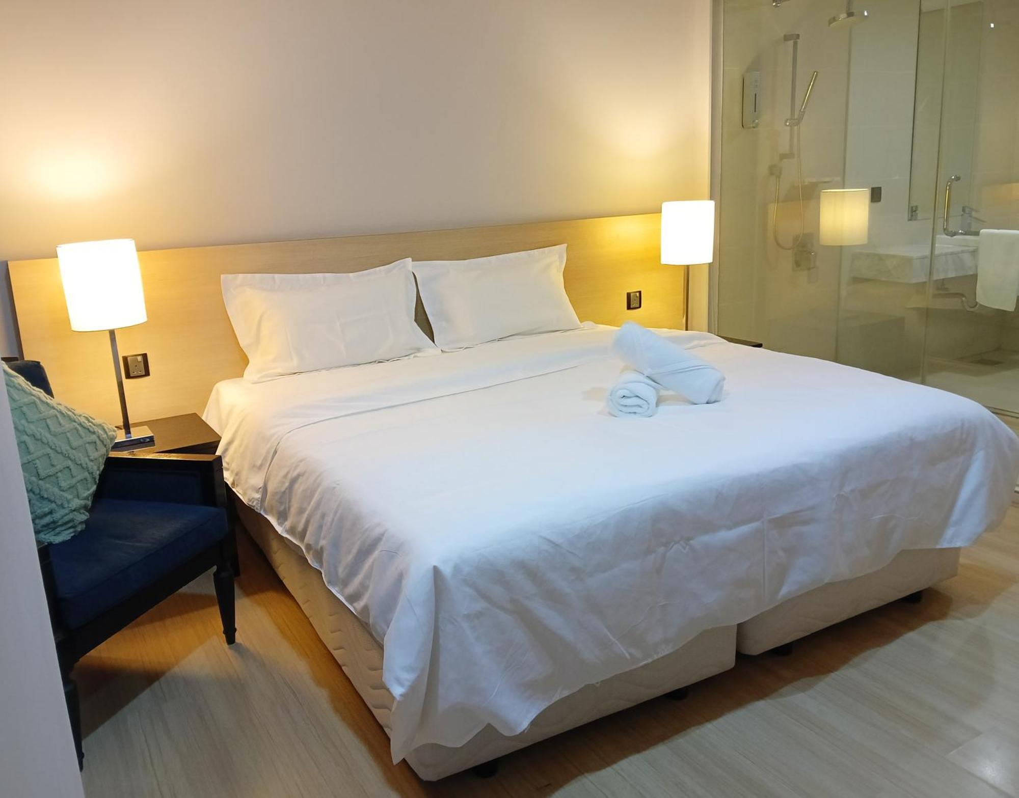 The Straits Suites By Ciconia Malacca Εξωτερικό φωτογραφία