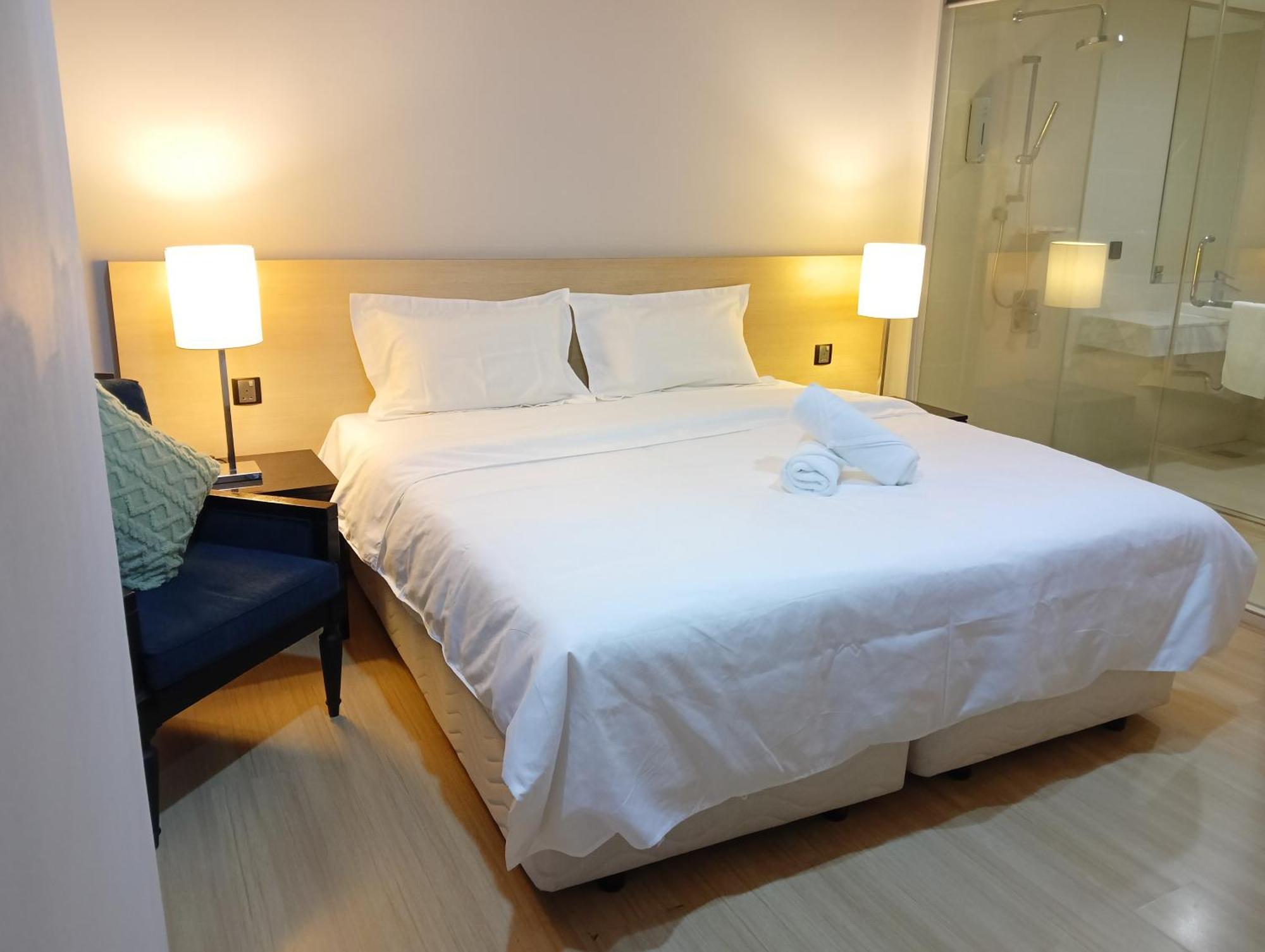 The Straits Suites By Ciconia Malacca Εξωτερικό φωτογραφία